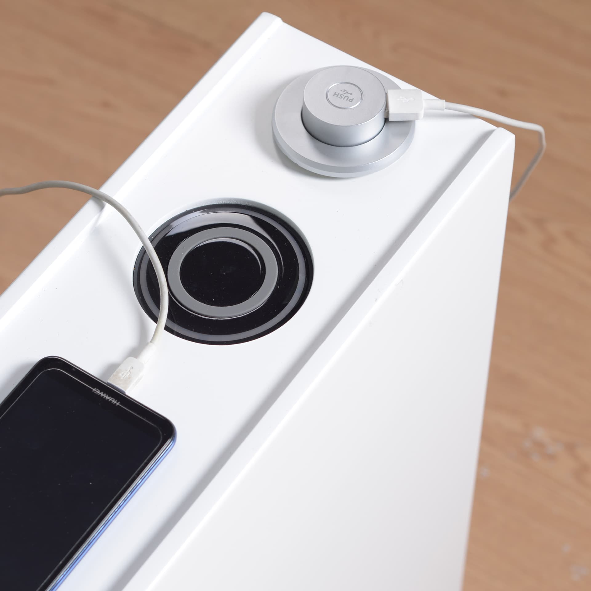 スマート充電トイレ収納ラック